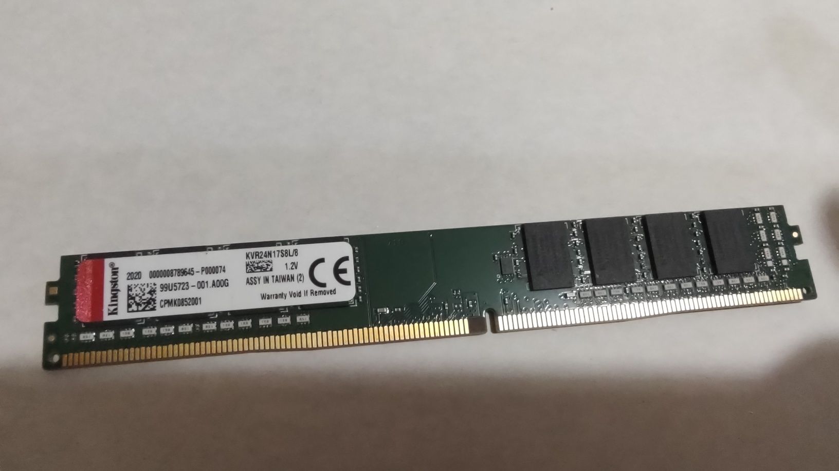 Оперативна пам'ять Kingston DDR4-2666 8192MB PC4-21300 (KVR26N17S8/8)
