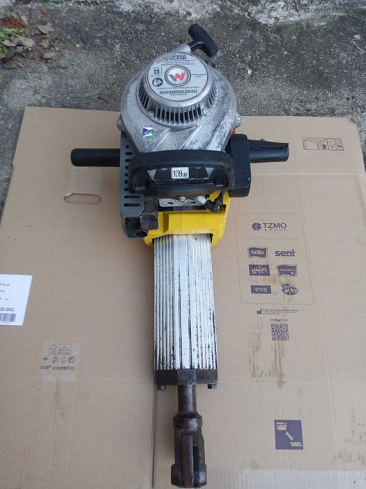 Mlot Spalinowy  WACKER NEUSON