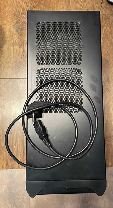 Komputer Intel Core i5-4570, GeForce GTX 770, 8GB RAM, dyski 120+500GB