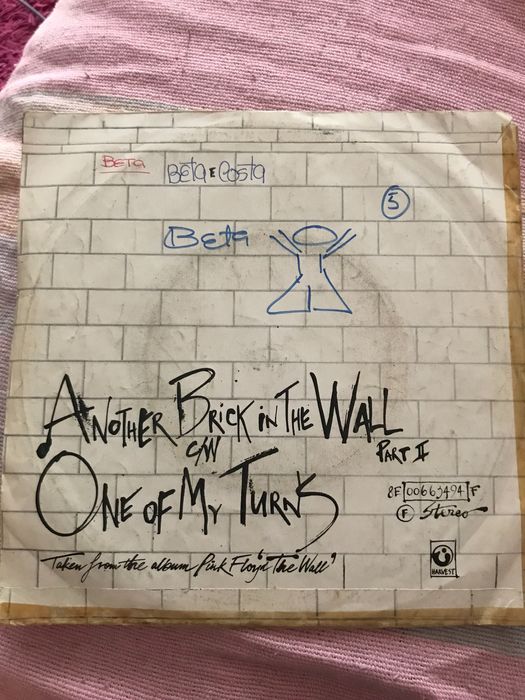 Discos vinil rpm pequenos Kiss/Dollar/Pink Floyd/Scorpion/Kajagoogoo