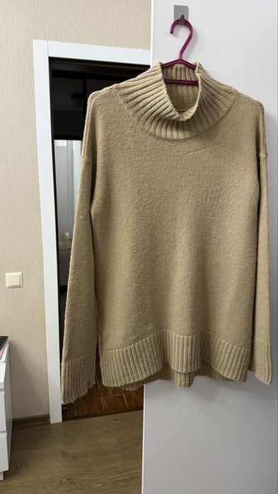 Вовняний костюм Estro