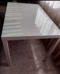 Mesa de sala/cozinha