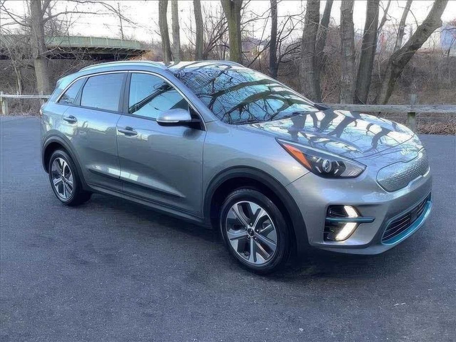 Kia Niro EV EX      2022