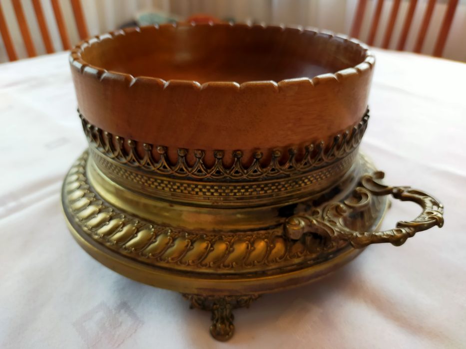 Antyczna misa, patera sygnowana