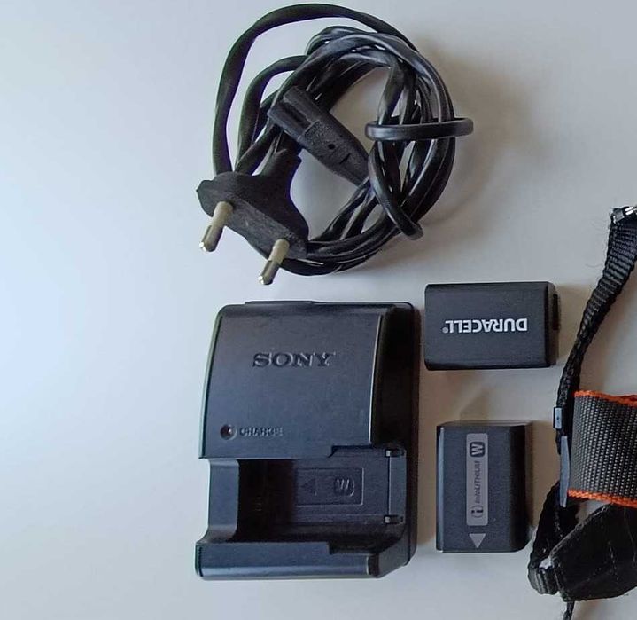 Sony A7R (full frame)