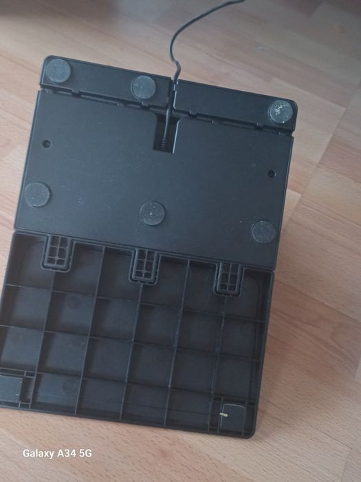 Sprzedaje kierownicę ps5 używaną