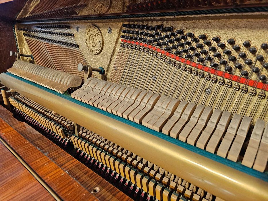 Pianino Calisia M 105 z lat 60-tych