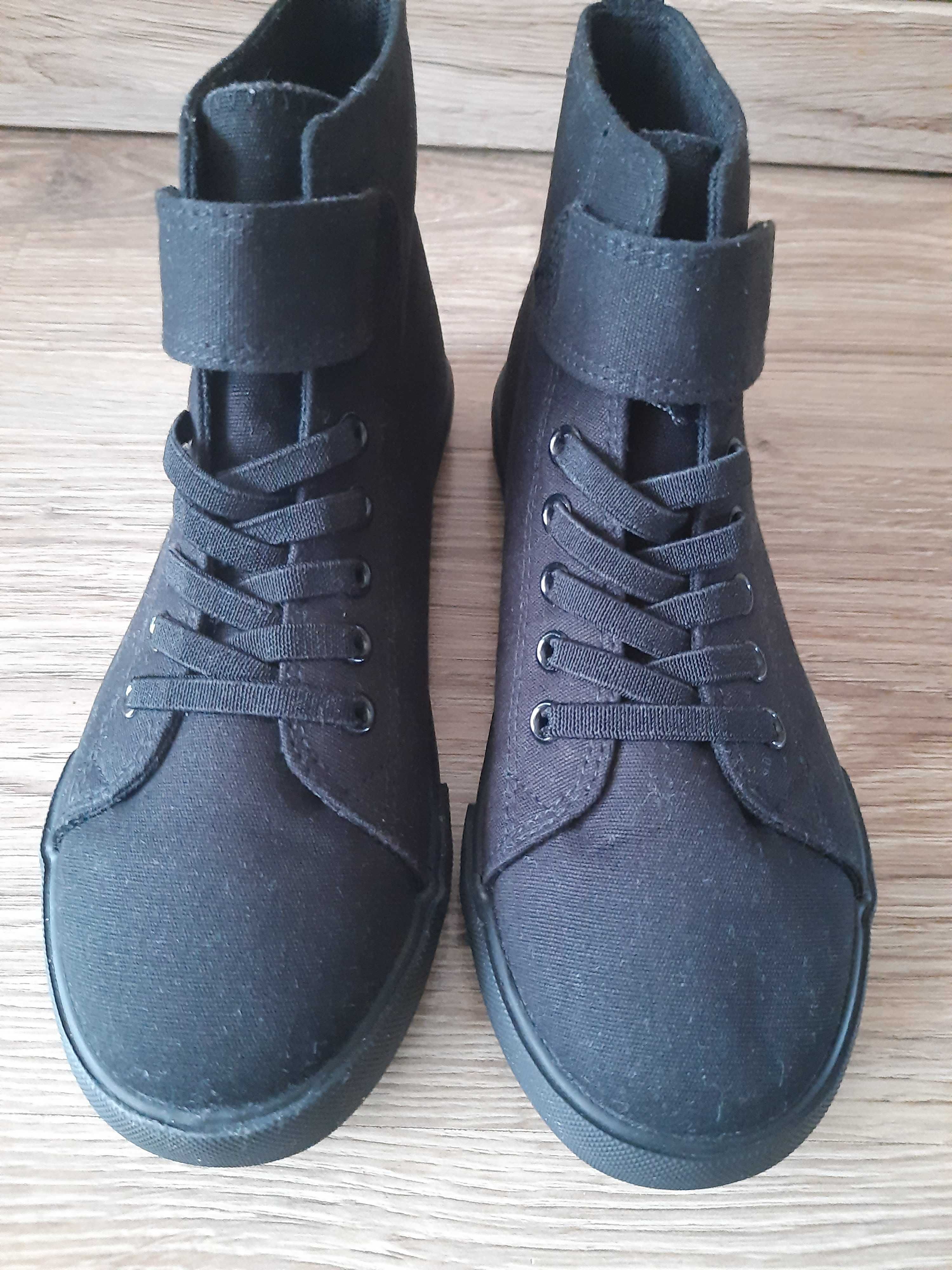 buty sneakersy sportowe chłopięce płócienne do kostki czarne H&M rozm.