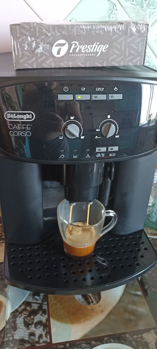 Кавомашина Delonghi Corso Ecam 2600