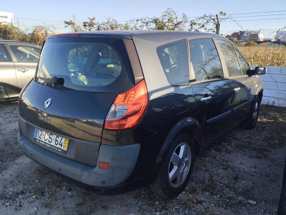 Renault Scenic 1.5 DCI 7lug