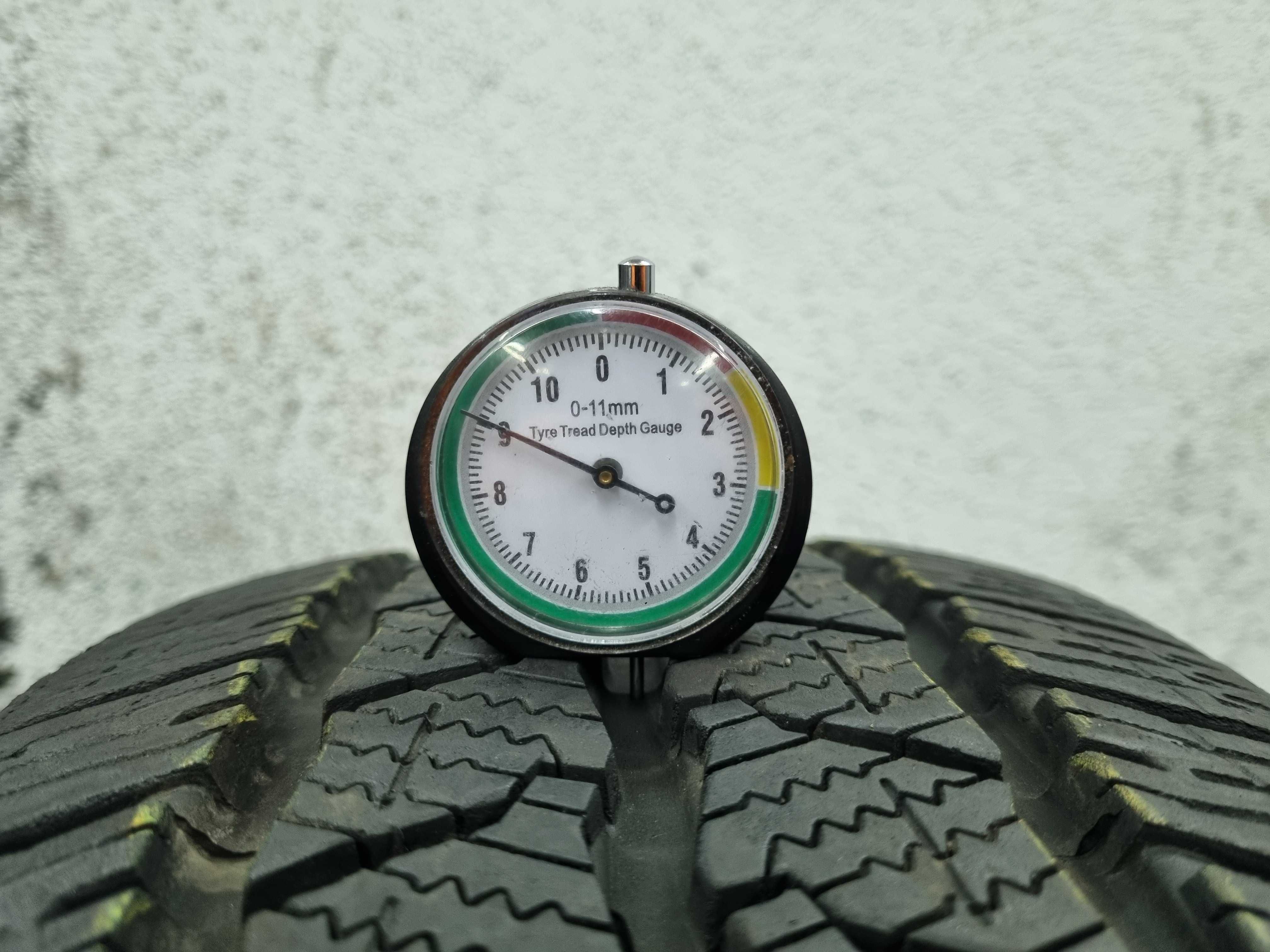 215/60/17C 104/102H Continental VanContactWinter D.2823