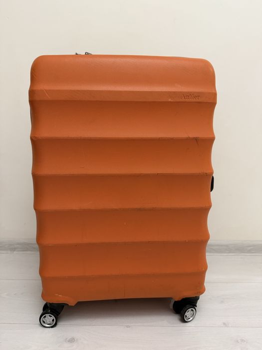 Валіза дорожня розмір М