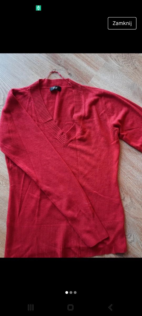 Piękny czerwony sweterek 38