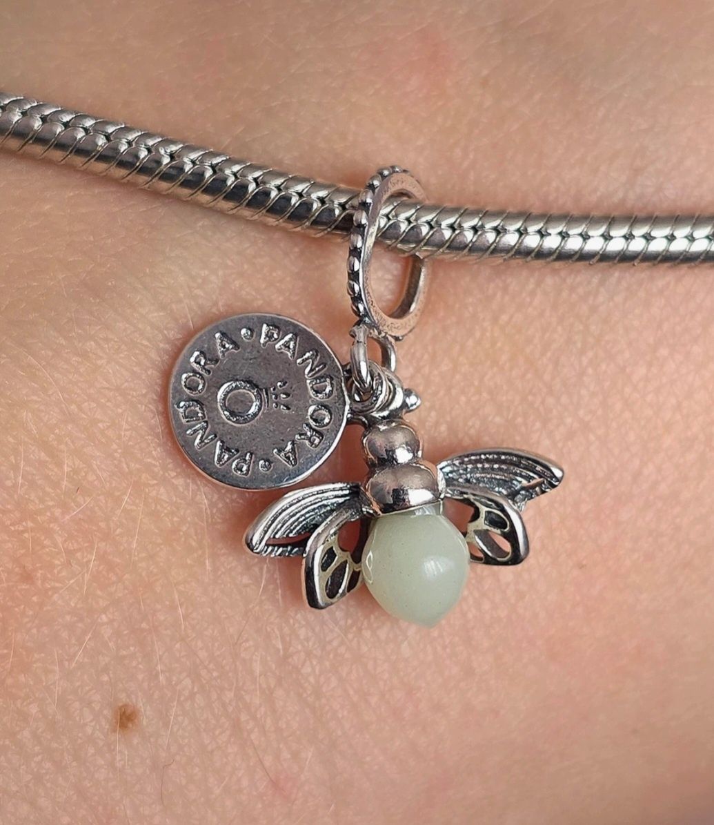 Zawieszka Pandora Charms Robaczek Świętojański