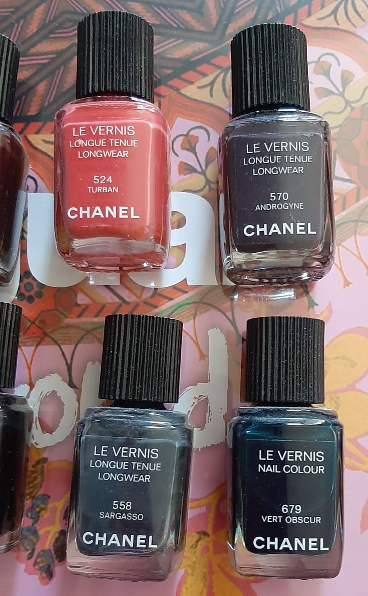 Vernizes e maquilhagem Chanel