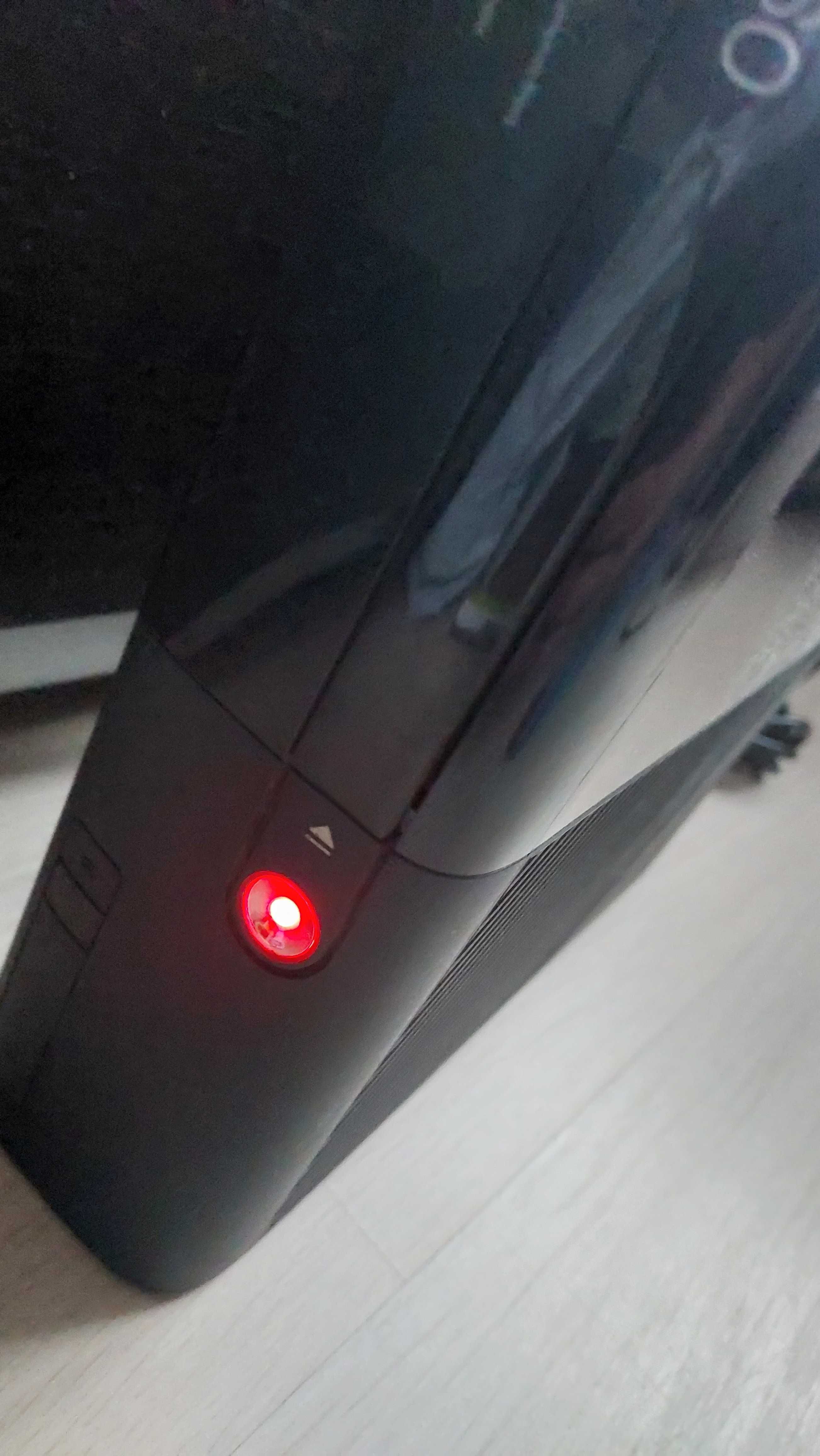 Konsola Xbox 360e