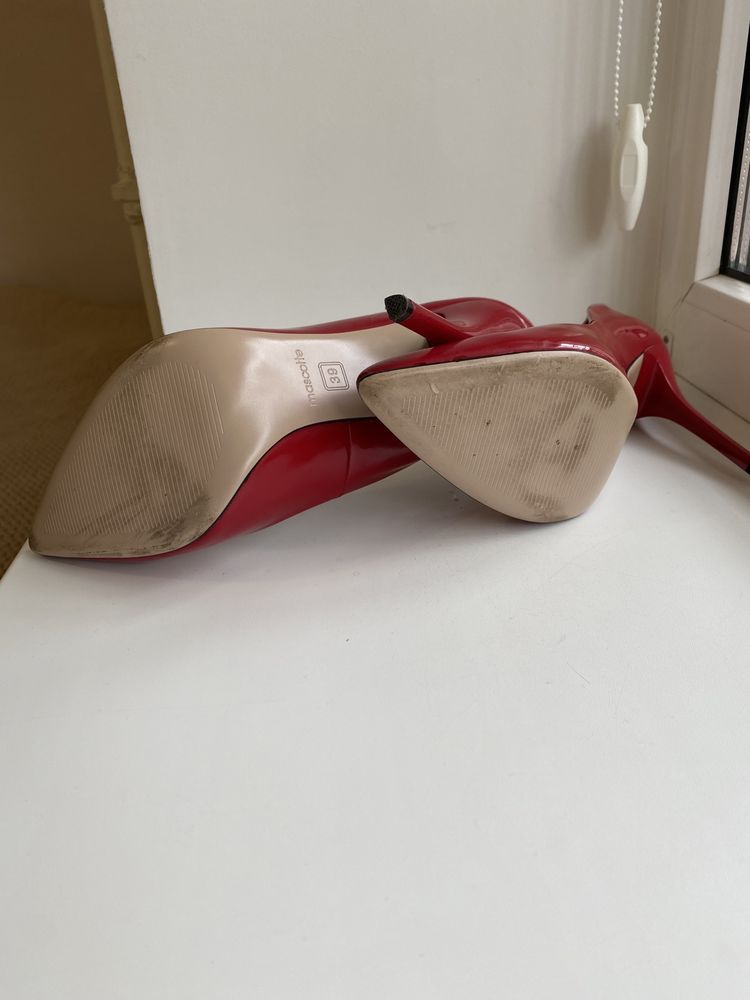 Туфли женские красные 39 размера