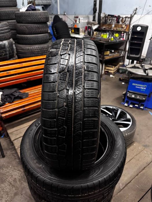 Резина 235 60 R18 Nokia зима