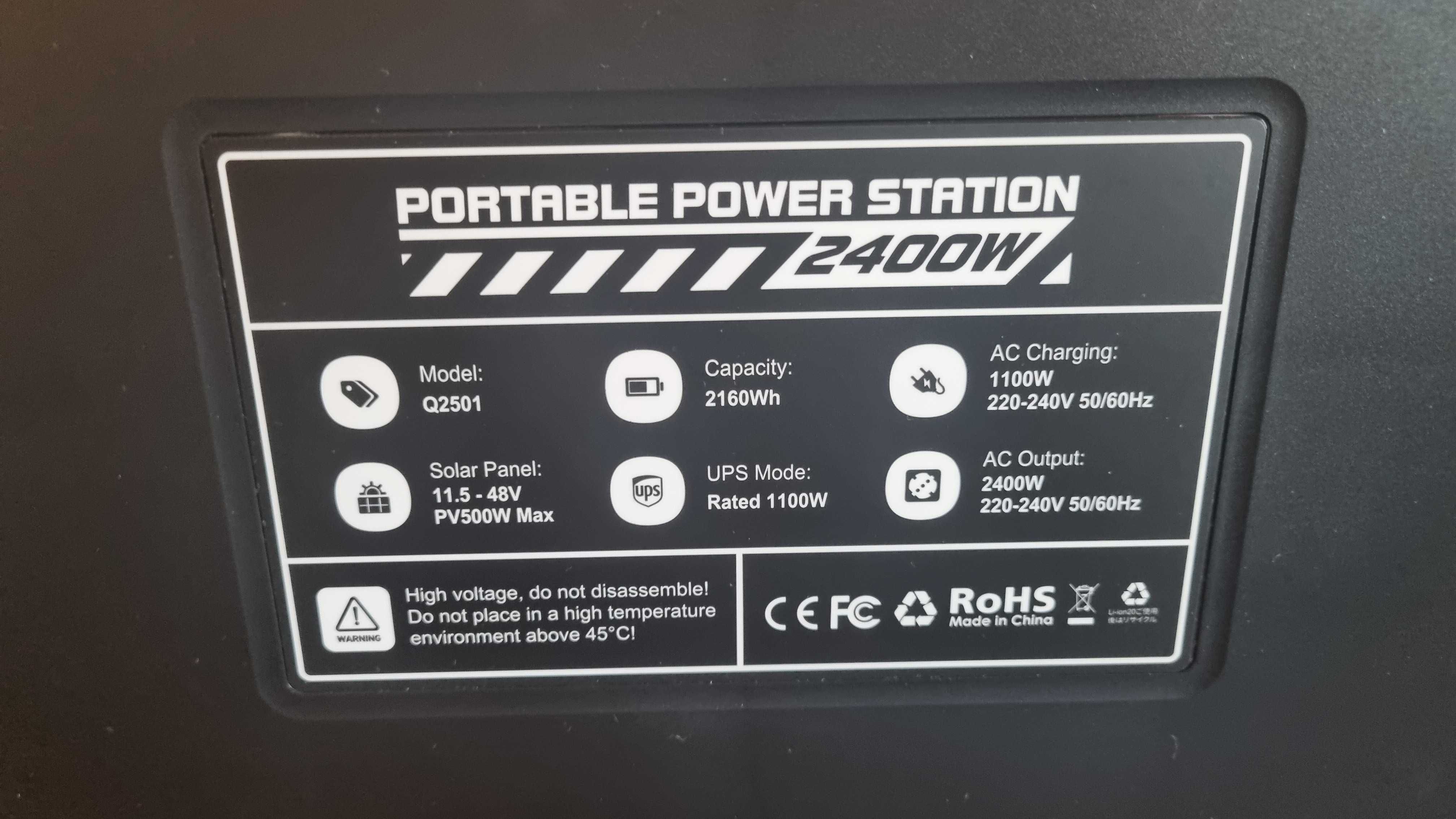 Solarplay Q2501 potężna stacja zasilania 2400W / 2160Wh