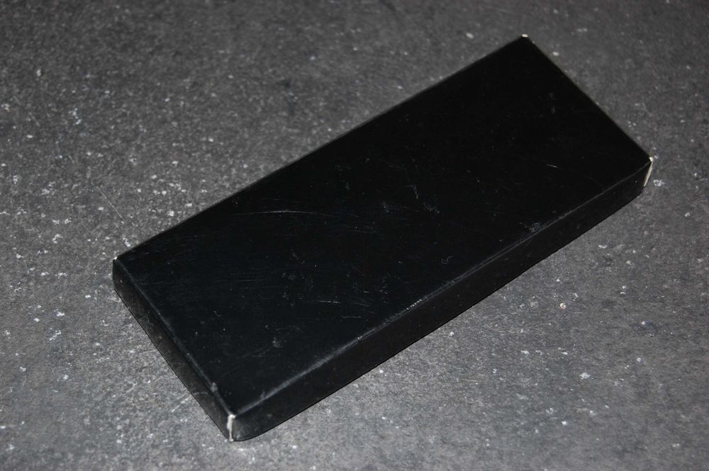 Breloczek kolekcjonerski, w pudełku - ciężarówka - NOWY