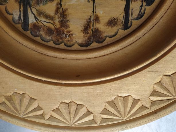 тарелка деревянная резная расписанная маслом