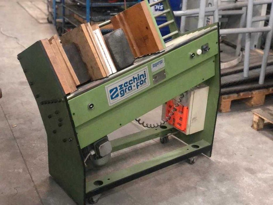 Prensa elétrica de aperto