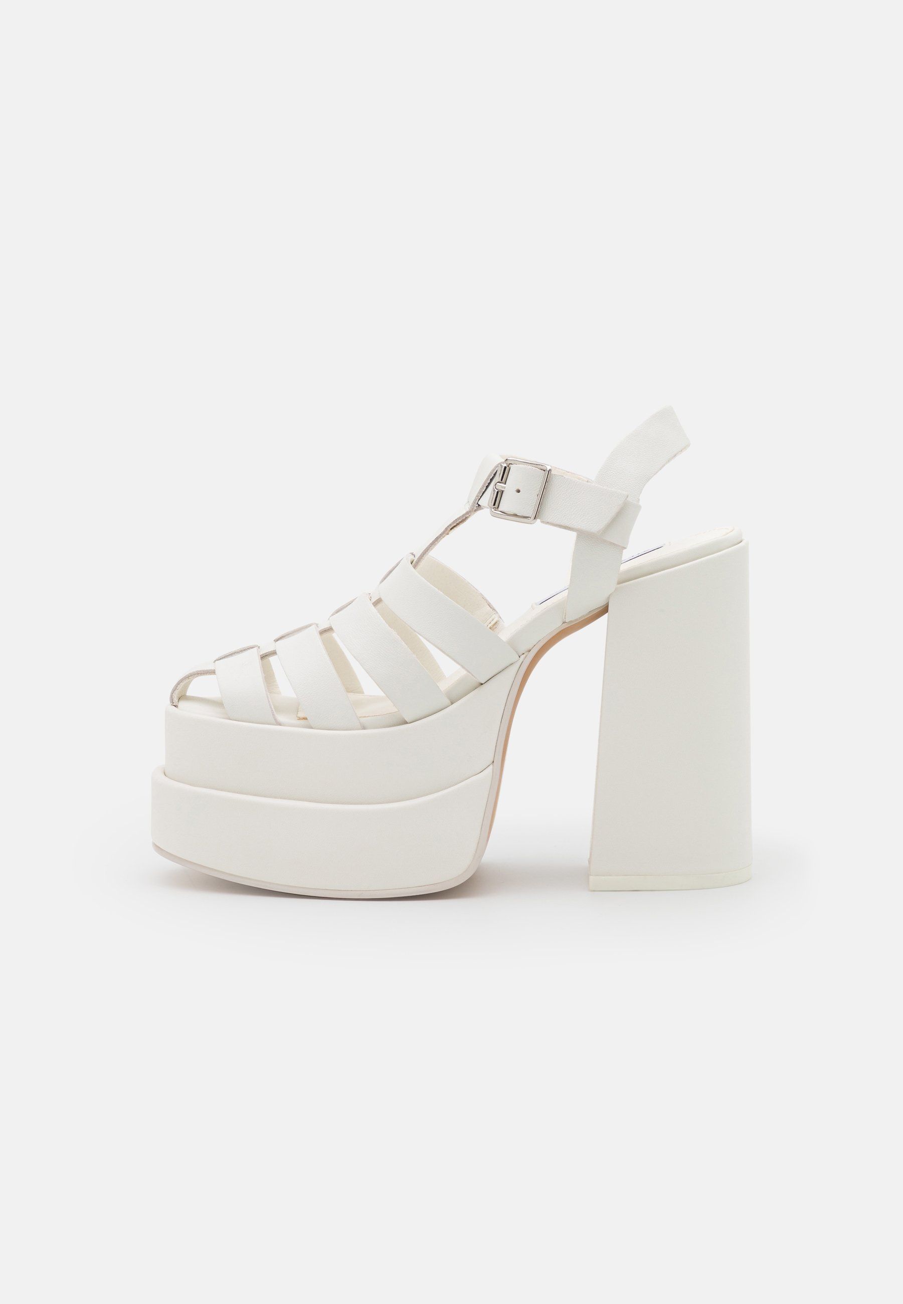 Sandały na wysokiej platformie Steve Madden 38