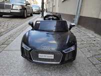 Samochód dla dzieci Audi R8 Spyder