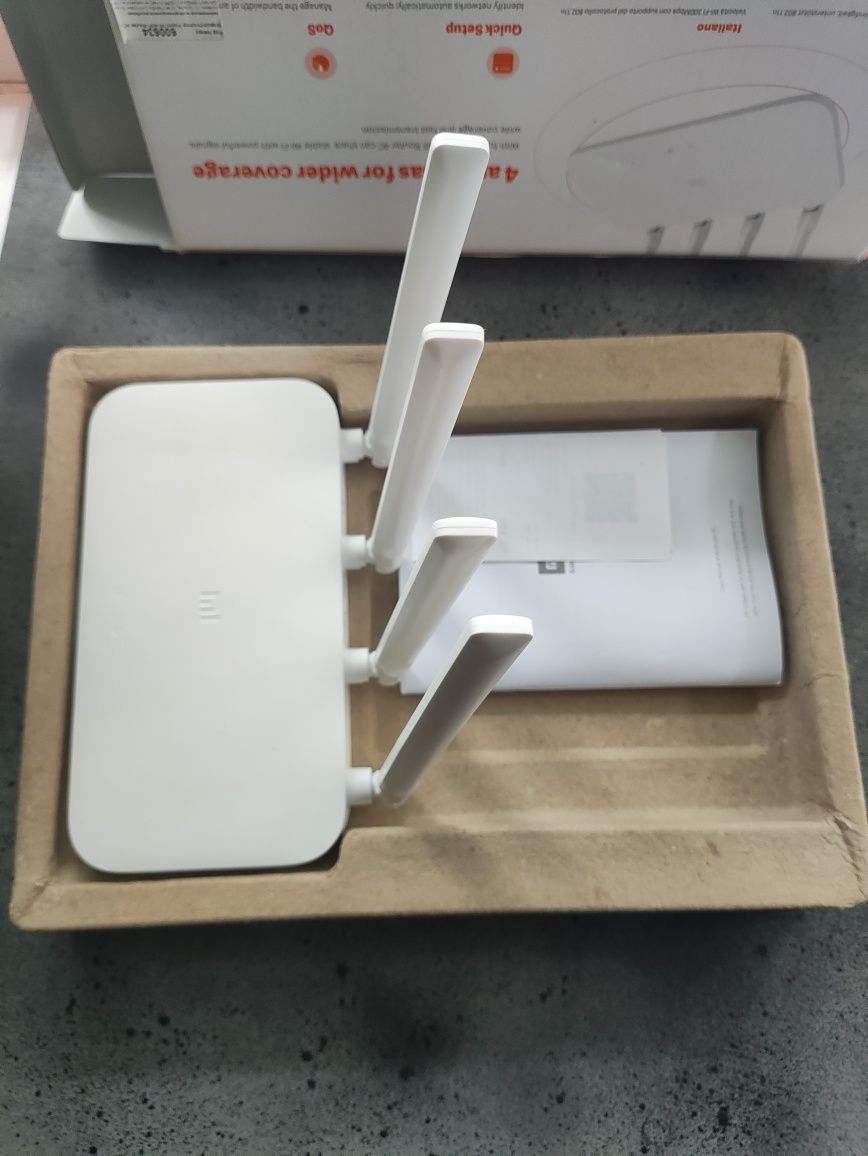 Маршрутизатор роутер Xiaomi Mi Router 4C Global (Уценка)
