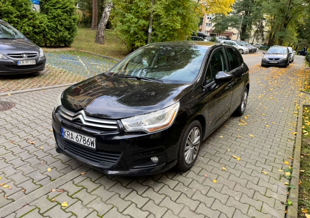 Citroen C4 Lift 1,6 PRYWATNY - nie firma łańcuch opony wielosezonowe