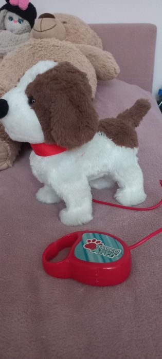 Інтерактивна іграшка собака