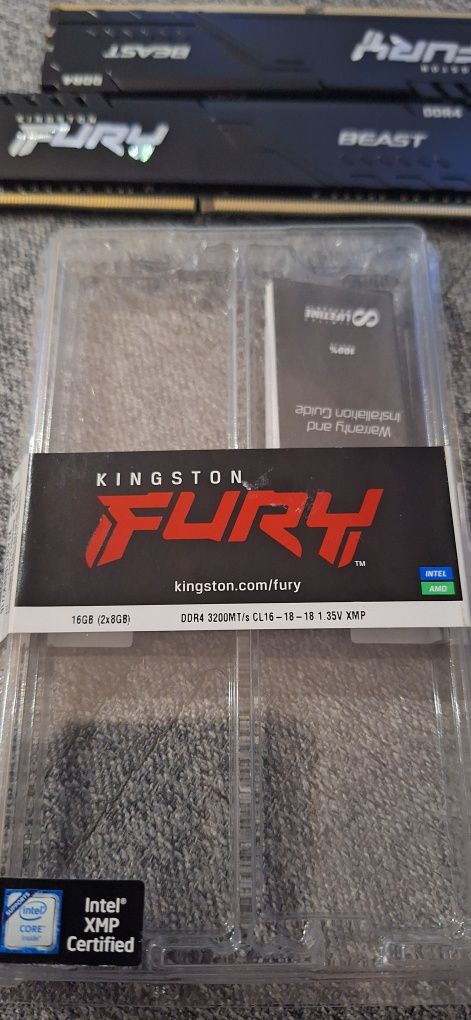 Pamięć RAM 16 GB (2x8 GB) DDR4