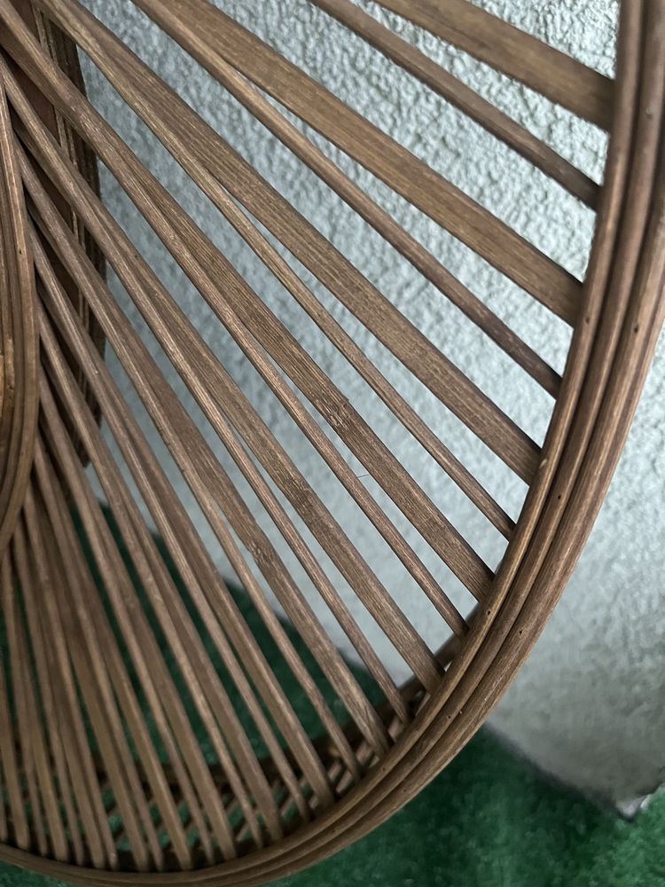 Lustro w wiklinowej ramie fi 72
