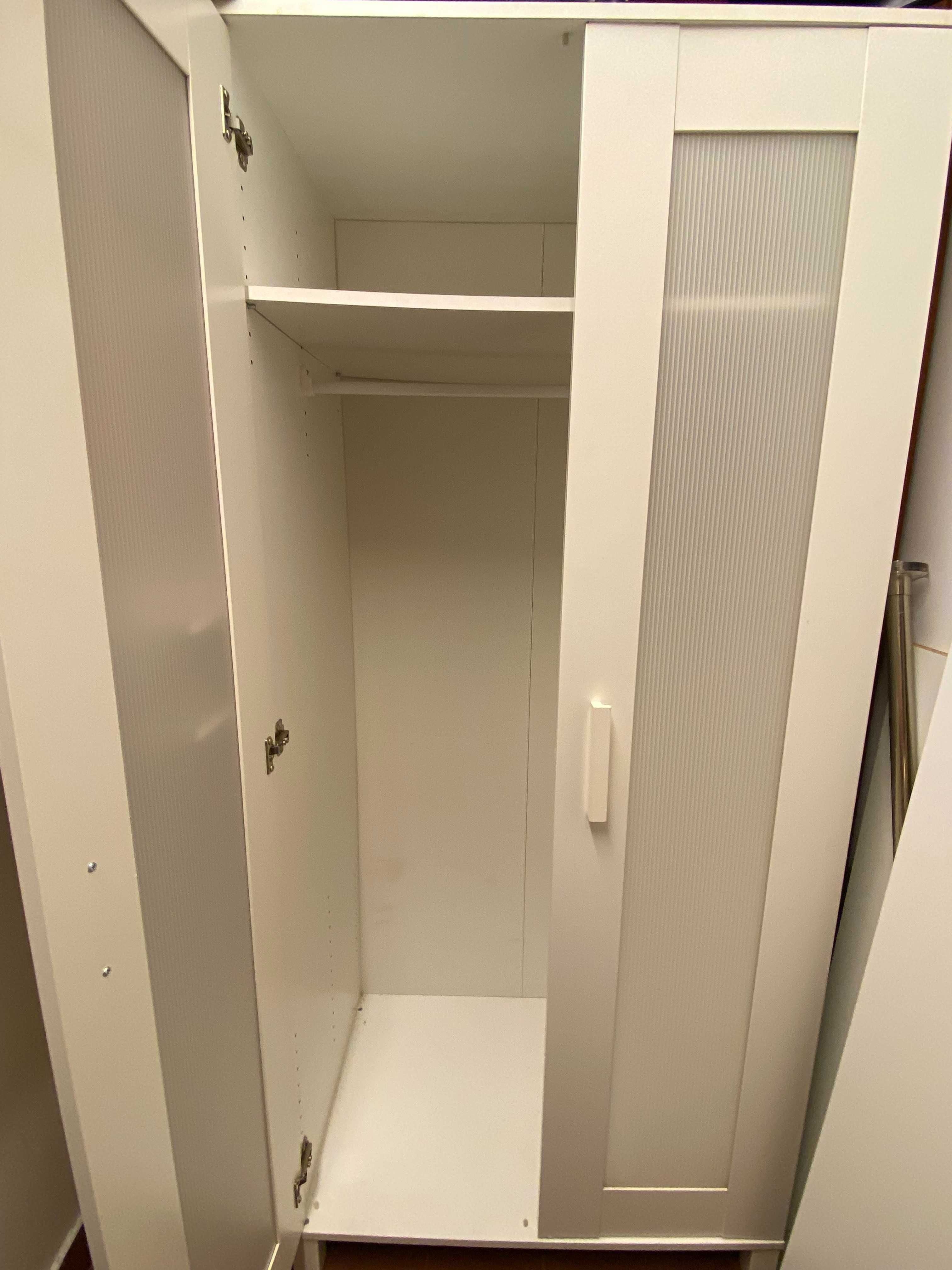 Roupeiro duas portas Ikea
