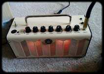 Wzmacniacz gitarowy piecyk Yamaha THR5