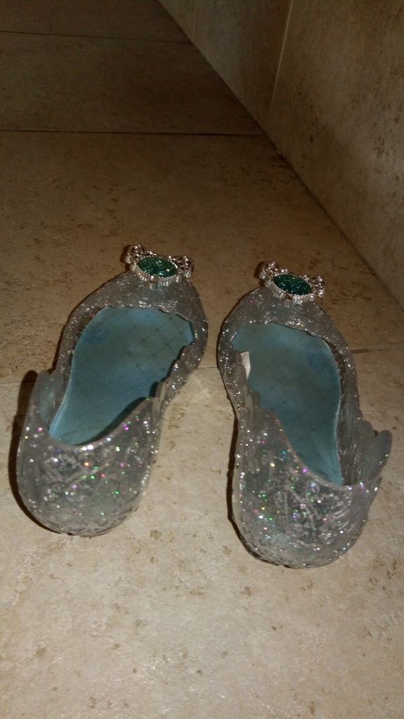 Sapatos princesa frozen Disney