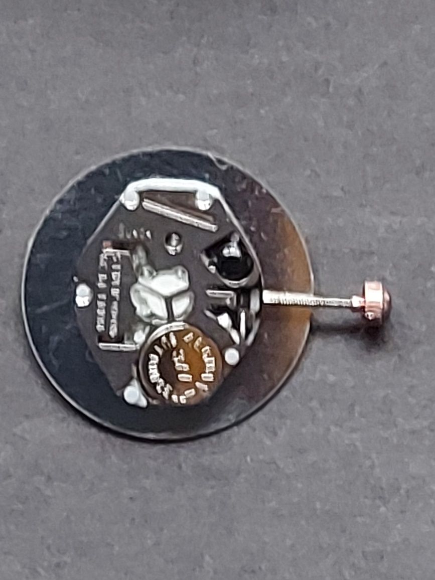 zegarek mechanizm z tarczą do zegarka
