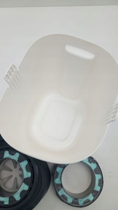 Tommee Tippee Twist & Click kosz na pieluszki 2 wkłady