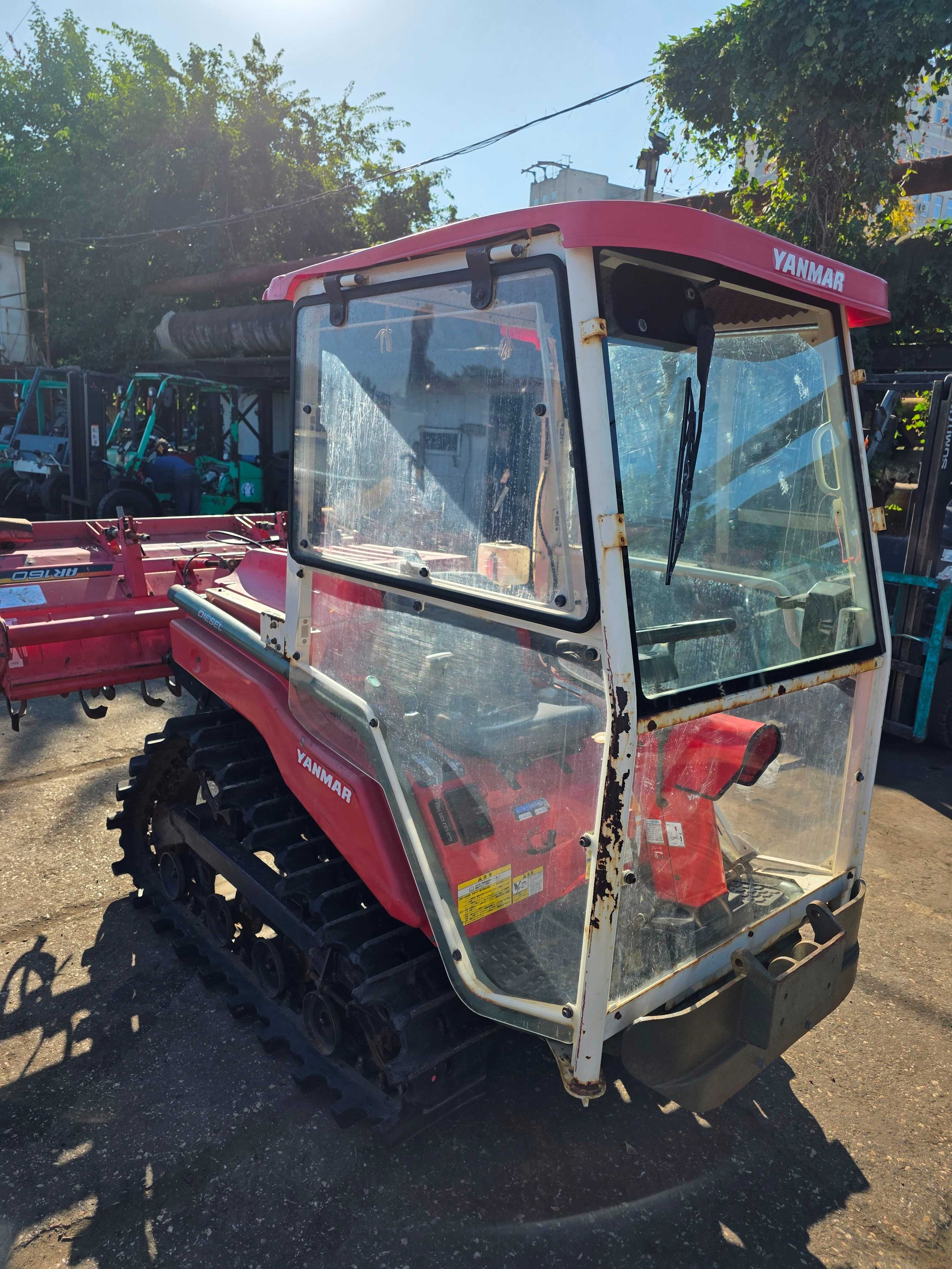 Міні-трактор гусеничний з кабіною YANMAR AC-18