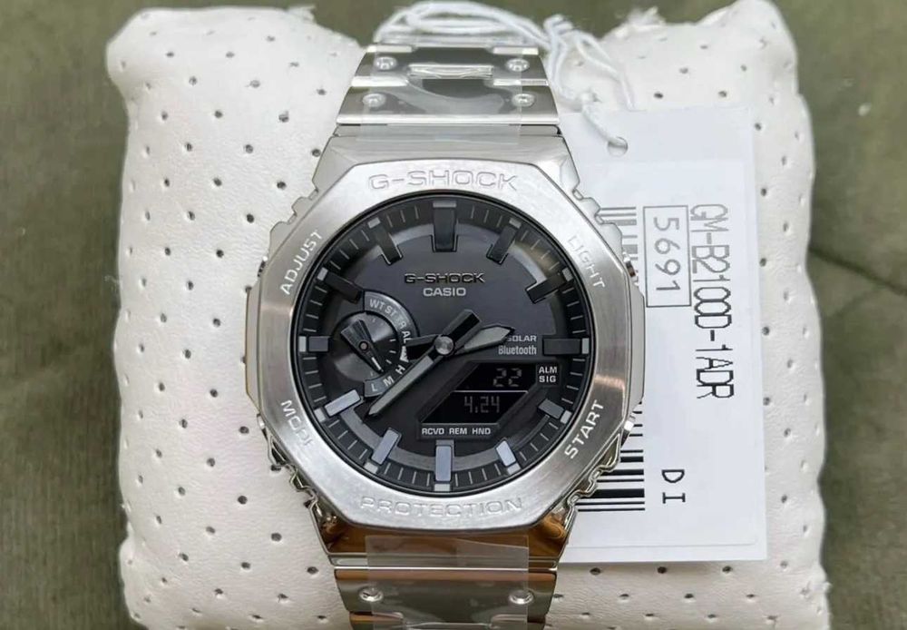 Мужские наручные часы Casio GM-B2100 Silver