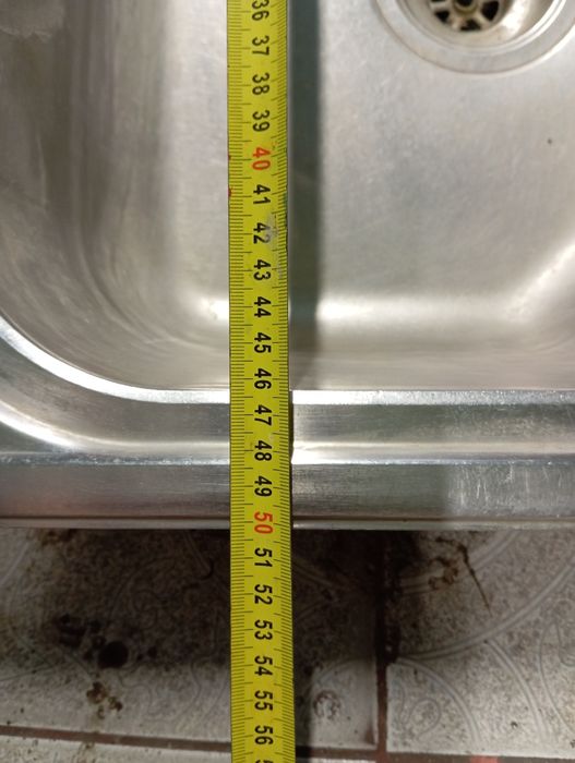 Umywalka ze stali nierdzewnej