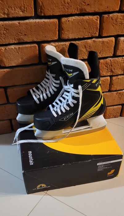 Łyżwy hokejowe CCM roz 40-40,5