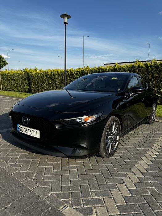 Mazda 3 2019 AWD