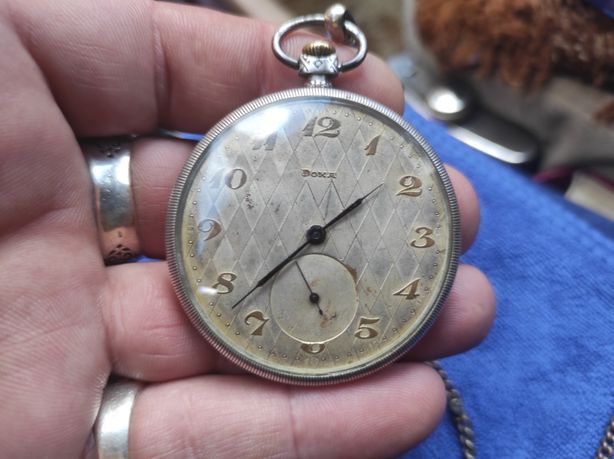 Карманные часы DOXA серебро.