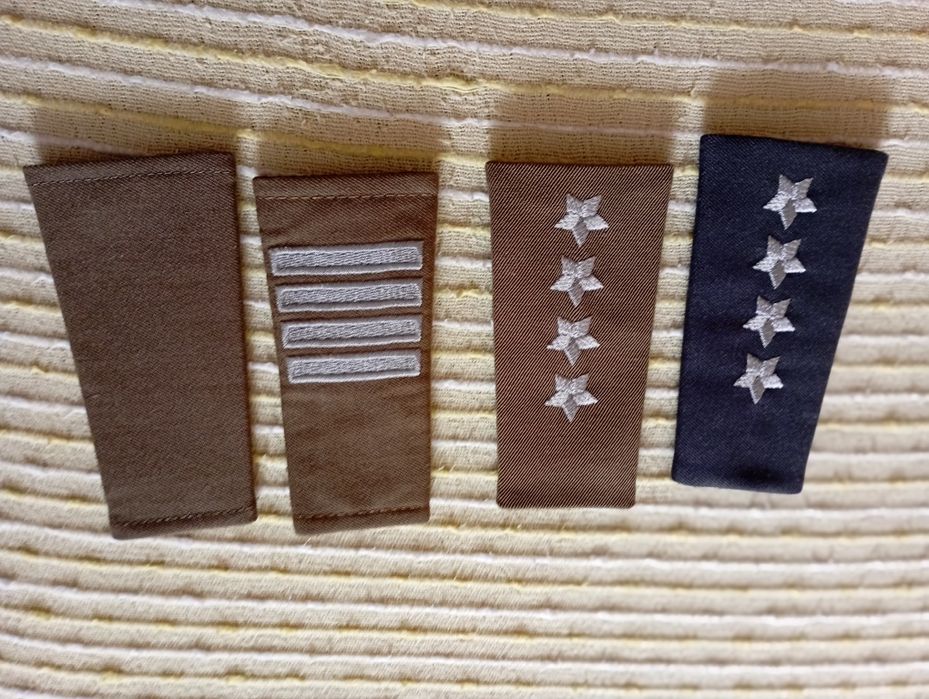 Sprzedam pagony wojsk.