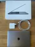 Macbook Pro (2019) 13”, Touch Bar e Touch ID 8GB RAM, 120GB, Intel I5