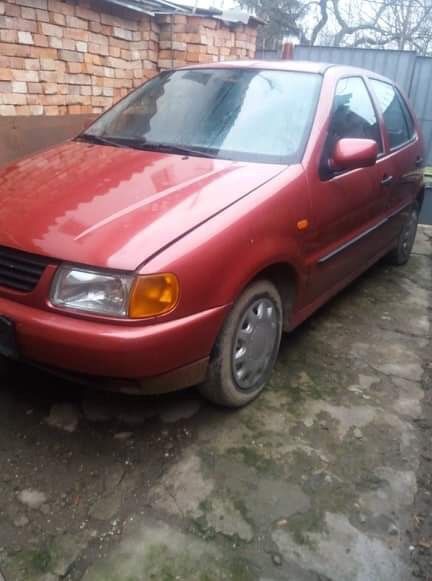 Стартер Volkswagen Polo 1995р