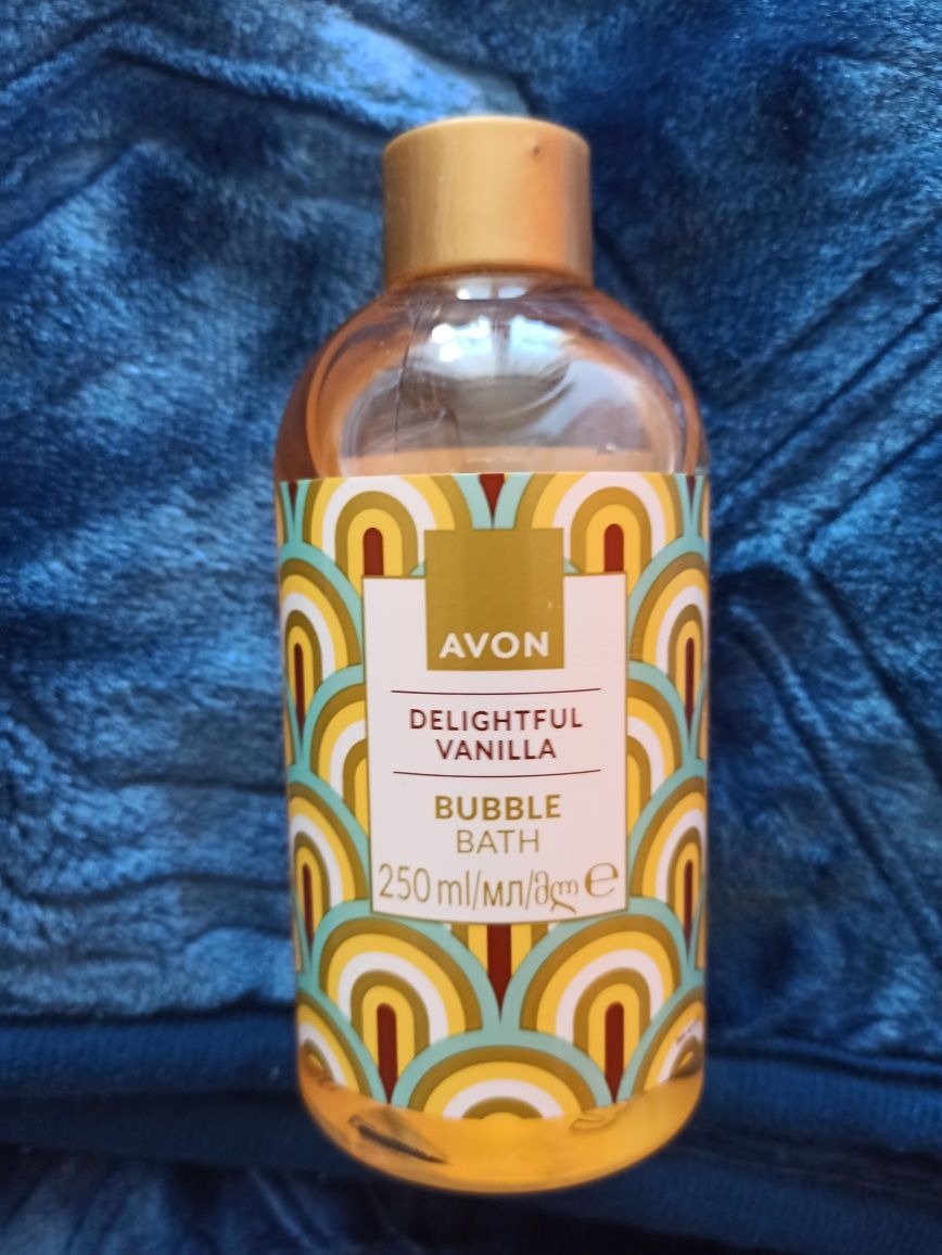 Avon Delightful Vanilla Płyn do kąpieli Rozkoszna Wanilia 250ml