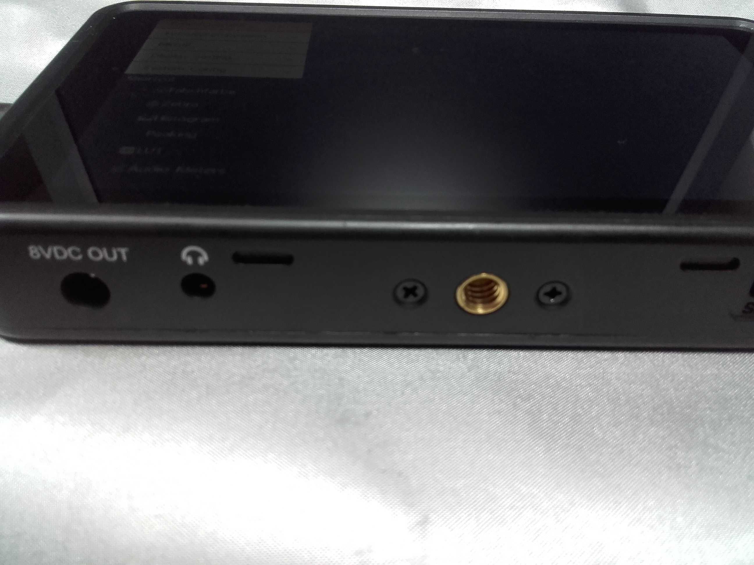 Monitor Desview R5