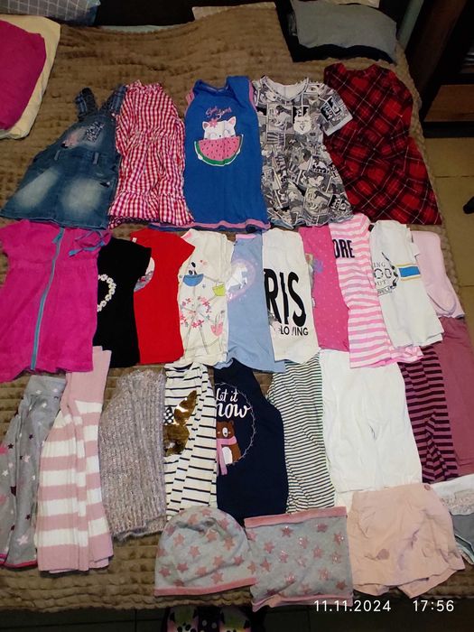 Duża paka ubrań dla dziewczynki